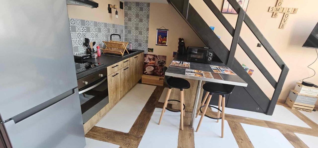 T2 Duplex Chez Lelie Home Лимож Екстериор снимка